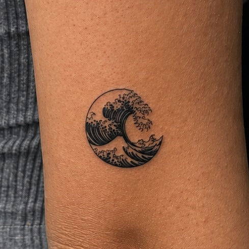 Endless Wave Circle Tattoo